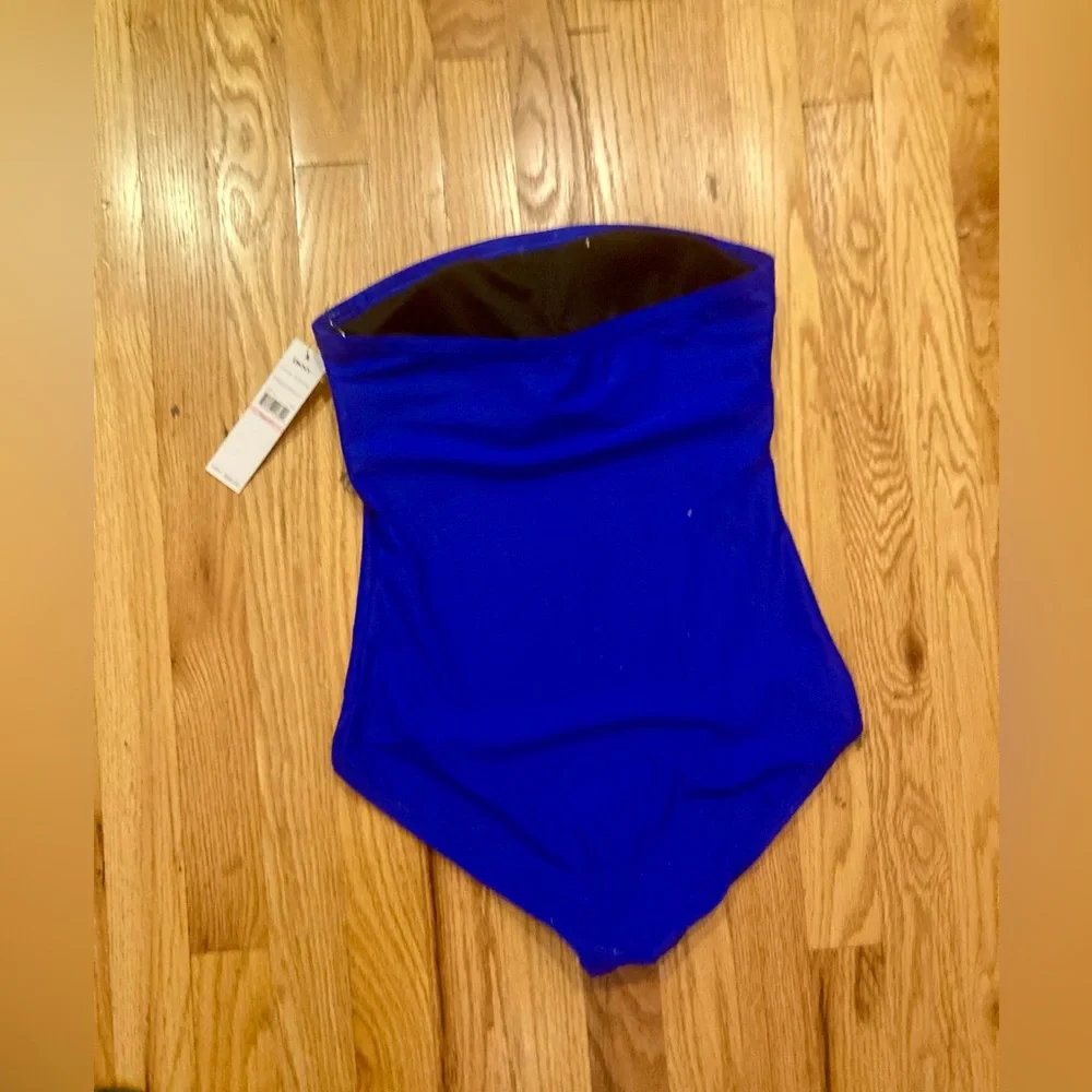 DKNY Bandeau 1pc Swimsuit SZ 10  - Electric Blue NWT MSRP $98 - Picture 2 of 4